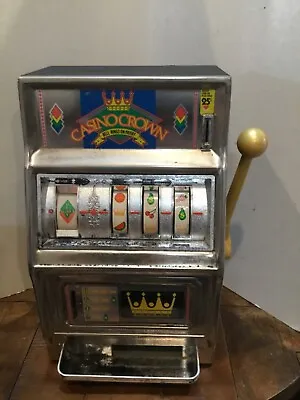 $125 • Buy VINTAGE WACO  CASINO CROWN  NOVELTY SLOT MACHINE 25 CENT COIN WORKS Rare Cool