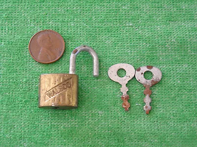 Vintage Walsco Mini Padlock And 2 Original Keys Made In Taiwan • $9.99