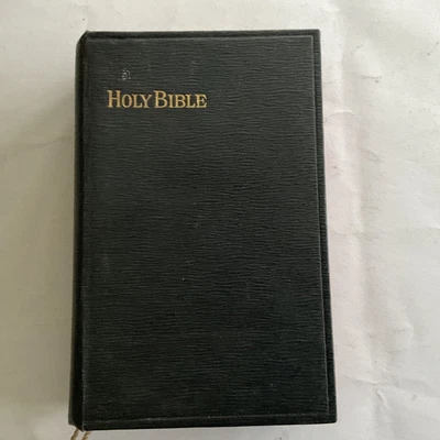 £6 • Buy The Holy Bible: Eyre And Spottiswoode Circa 1927 (F950)