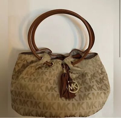 Michael Kors “Ring Tote” Handbag • $65