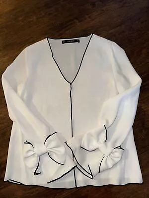 Zara Basic Collection White Blouse Bow Sleeve Size XS • $12.99