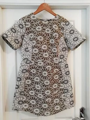 Beautiful Tapestry Short Sleeved Mini Dress With Back Zip By Topshop Size 10  • £14