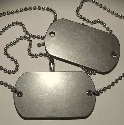 Dog Tags Vintage Vietnam Era  2 Holed Blank Us Military Issue 1966 Gi Dated Box • $14.95