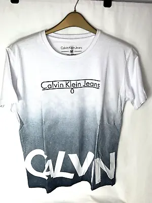 Calvin Klein Jeans Style- Abstract Design White/Blue T-Shirt -Men's Medium • £12.99