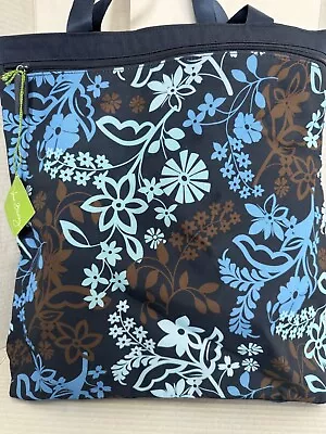 NWT Vera Bradley Lighten Up Front Zip Tote In Java Floral • $22.95