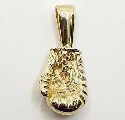 Heavy Solid 9ct Boxing Glove Patterned Front & Plain Back Yellow Gold Pendant  • £495