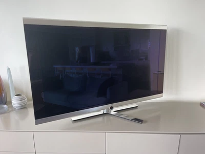 $500 • Buy Loewe 52 Composed LCD TV - 50 Inch - Fantastic Condition - Paid $8k New