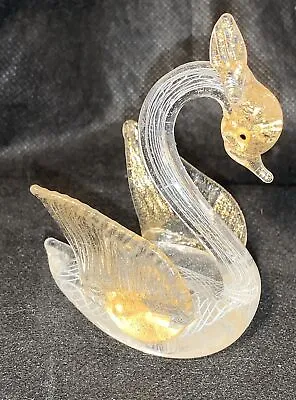 VINTAGE  MURANO ITALY ART GLASS SWAN GOLD FLECKS  Venice 3 1/4” Tall • $44