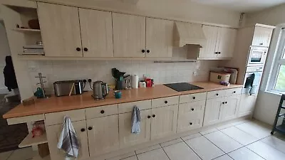 Kitchen Units Used Pre Owned • £650