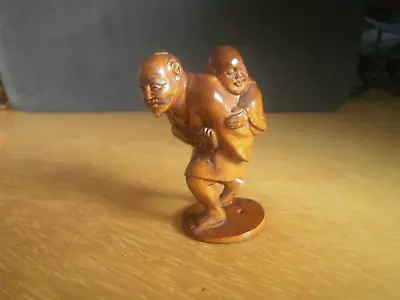 2b.. Hand Carved Wood Netsuke Japanese Man Carrys Boy On Back Boxwood Figure • £32.99