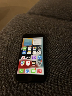 $112.50 • Buy Apple IPhone 8 64GB Black - Unlocked