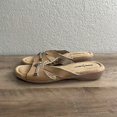 Minnetonka  Shoes Womens Size 8 Tan Leather SandalsMetal Medallion Slip On • $18