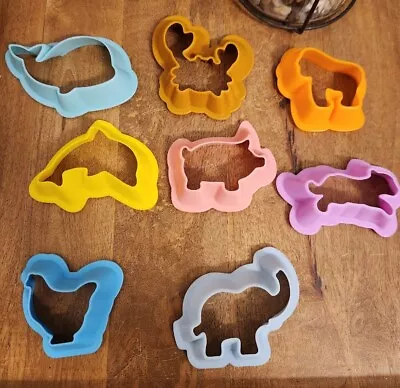 8 VTG Plastic Cookie Cutters Sealife & Animals WhaleCrabMonkeyPigElephant++ • $9.97