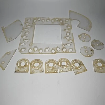 $19.99 • Buy Monopoly (stern) Plastic Clear 13 Piece Set