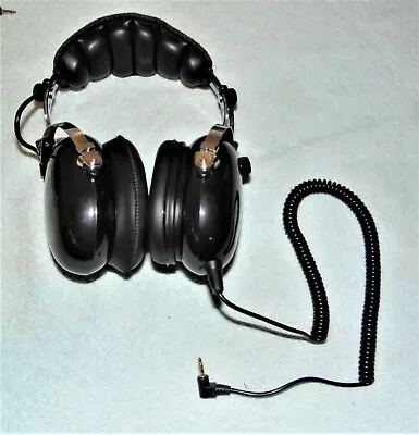 $18 • Buy RadioShack Race Headphones Noise Reducing Adjustable Headset Black TESTED