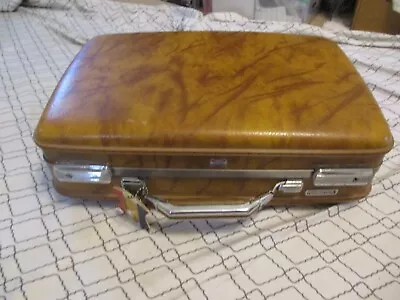 Vintage American Tourister Attache Briefcase • $34.99