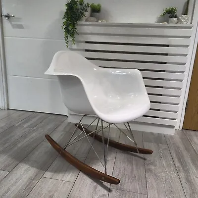 Modern Design Rocking Chair White & Wood - Vitra Eames RAR Inspired • £89.95
