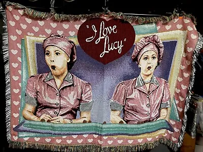 I Love Lucy Ethel And Lucy Chocolate Factory Throw 45x60 • $20
