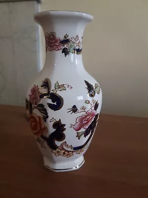 Mason's Ironstone Blue Mandalay Vase Approximately 16 Cm Tall. • £5