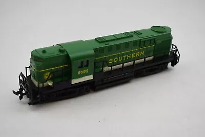 Mehanotehnika HO Southern 6695 Locomotive • $39.99