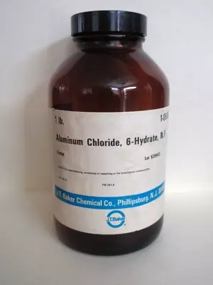 J.T. Baker Chemical Co Glass Aluminum Chloride 6- Hydrate N.F. Pharmacy EMPTY • $3.15