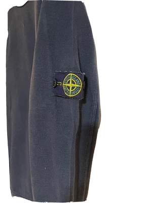 £20 • Buy Stone Island Junior Black Crew Sweatshirt