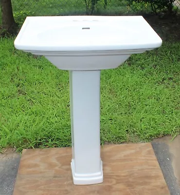 Vintage Porcelain Decolav Pedestal Sink / Very Nice • $104.50