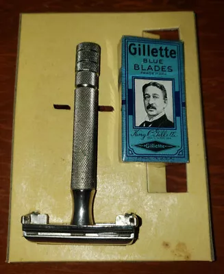 Vintage Gillette Razor And Unopened Blue Blades Set • $22