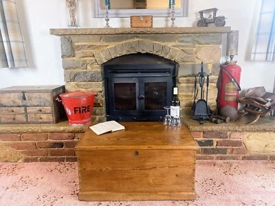 Old Antique Pine Chest Vintage Wooden Storage Trunk Blanket Box Coffee Table. • £149.99
