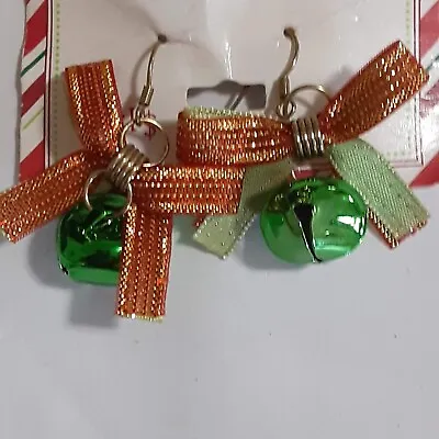 Vintage New Holiday Christmas Earrings Bow Jingle Bells 1  • $7.50