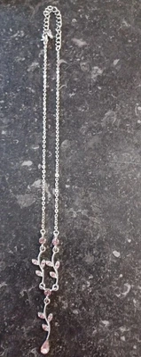 £3 • Buy 20in Costume Jewellery Neckace