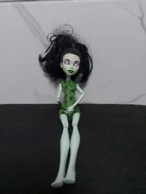 Monster High Doll Scarah Screams 2008 Mattel • $40.41