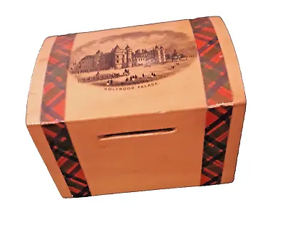 ANTIQUE MAUCHLINE TARTANWARE TREEN MONEYBOX  'HOLYROOD PALACE' C1880 VG • £9.99