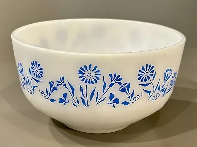 Vintage 8  Federal Milk Glass Mixing Bowls BLUE DAISY Heat Proof USA 2 1/2 QT • $9.95