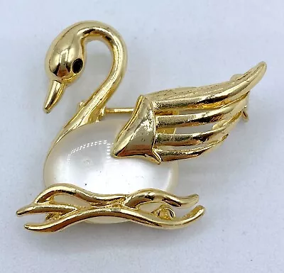 B8-791 Vintage Brooch Signed Rmn Gold Tone Pin 2  Jelly Belly Animal Swan • $5.99