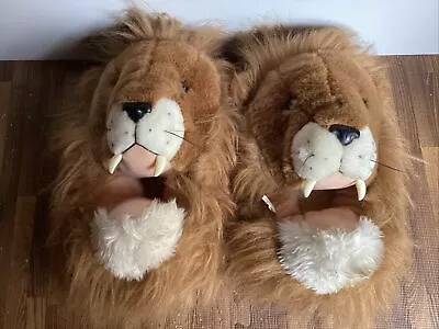 Ani-Mate Furry Lion Slippers EUC Size L (10-12) • $29.99