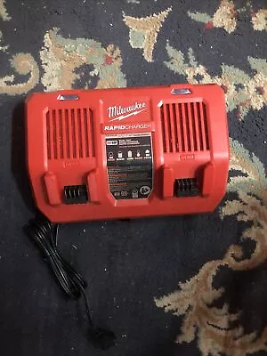 Milwaukee 48-59-1802 M18 Dual Bay Simultaneous Rapid Charger • $80