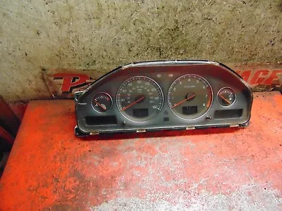 03 04 Volvo S60 XC70 Oem Speedometer Instrument Gauge Cluster 8673261 • $149.99