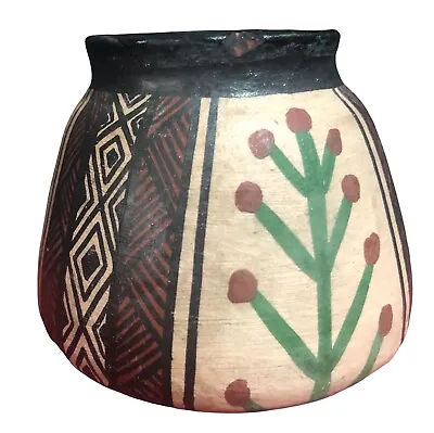 Tiny Peruvian Incan Terra Cotta Vase Handmade Handpainted In PERU (2.5”) Signed • $15.50