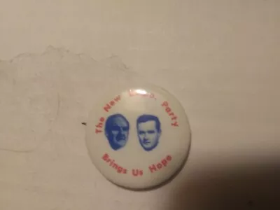 George McGovern Tom Eagleton Pin Back Campaign Button Photo Jugate 1972 Pinback. • $7.99