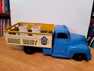 VERY NICE 1950's MARX  PLASTIC & TIN LITHO HOME DAIRY DELIVERY TRUCK • $67.45