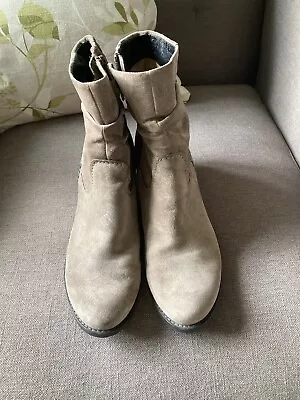 Kennel & Schmenger Taupe Suede Leather Ankle Boots Size 7.5 • £48