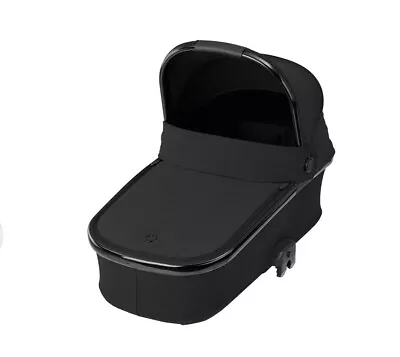 Maxi Cosi Oria Carrycot Luxe Twillic Black • £120