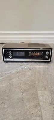 MOTOROLA FLIP CLOCK  TC 7HW AM/FM Parts Only Rare • $67.99