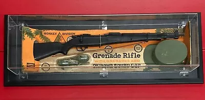 1964 Remco Monkey Division GRENADE RIFLE OKINAWA SQUAD CAP In BOX Custom Display • $2500