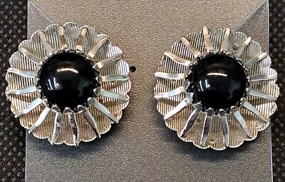 Retro Vintage Sarah Coventry Silver And Black Flower Earrings • $20