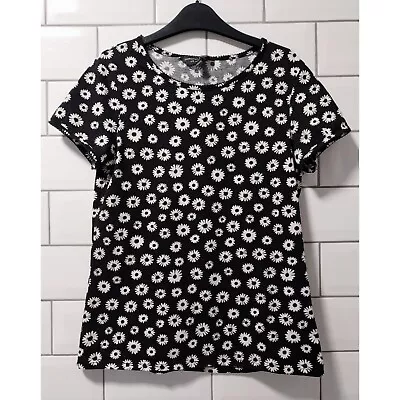 DOROTHY PERKINS Ladies Black White Daisy Floral Print T-shirt Top Size 10 • £2