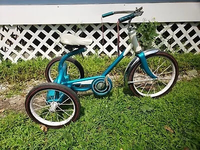 Vintage Murray Chain Drive Tricycle Teal Green W/ White Glitter Seat  • $149