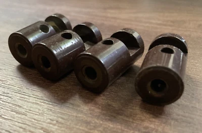 4 x crochets de robe marron Arne Jacobsen original Vola T17 années 60