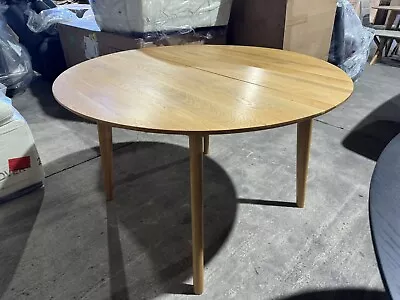 Solid And Oak Veneer Round Extending Dining Table. • £100